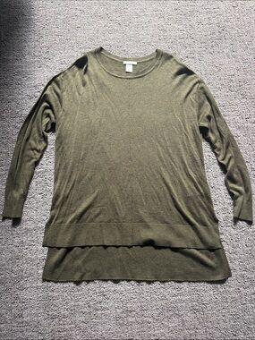 H&M Women's Olive Crewneck Layered-Hem Sweater